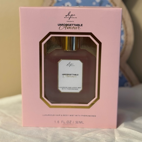 Fantasie Pink and Gold Moisturizer & Body Oil
